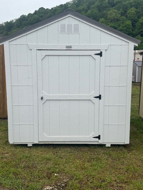 Economy Utility – 8×8